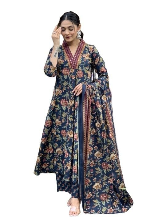 Version 1.0.0 Women Printed A-Line Kurta and pant set with Dupatta - Image 1